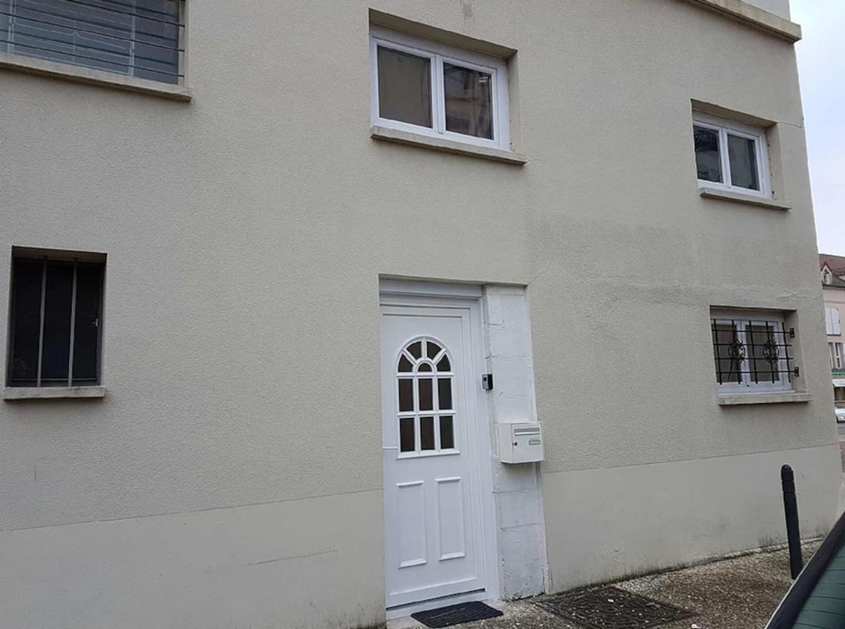 Location Duplex 52M² Au Coeur De Troyes Exterior foto